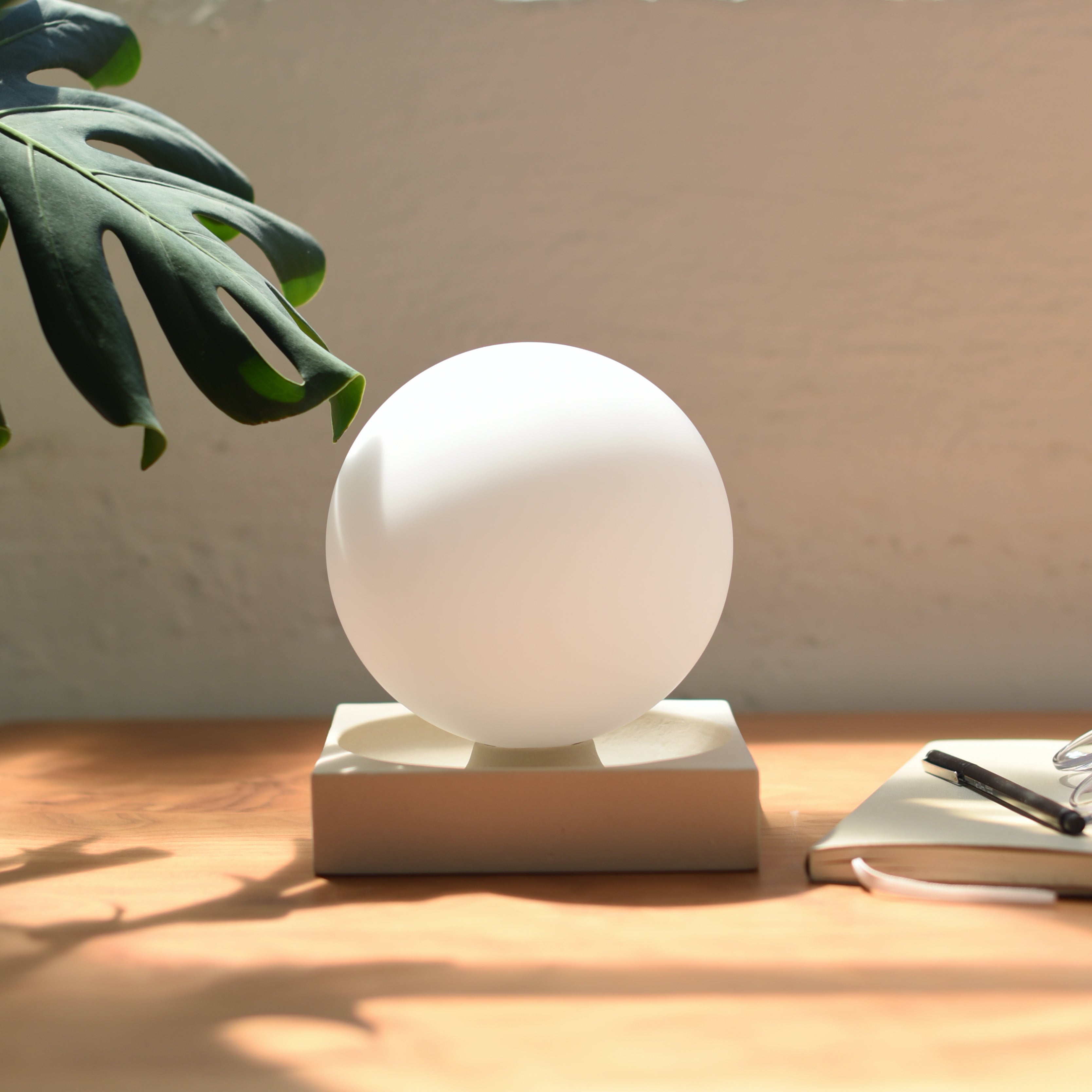 Cubic Table Lamp