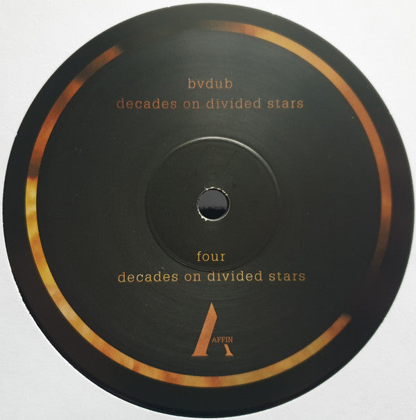 Decades On Divided Stars | Mint (M) Mint (M)