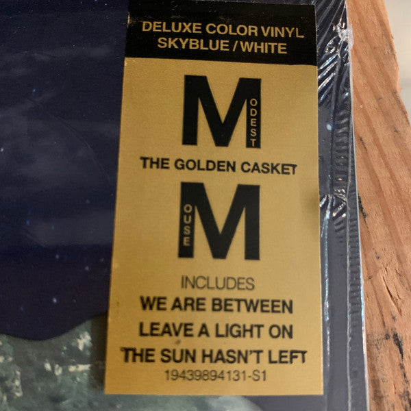 The Golden Casket | Mint (M) Mint (M)